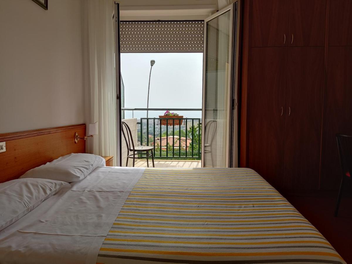 Hotel Ristorante Il Grillo Acquaviva Picena Ngoại thất bức ảnh