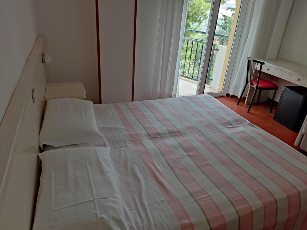 Hotel Ristorante Il Grillo Acquaviva Picena Ngoại thất bức ảnh