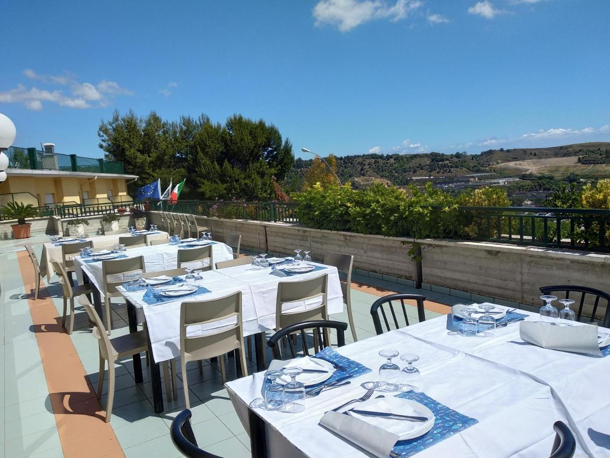 Hotel Ristorante Il Grillo Acquaviva Picena Ngoại thất bức ảnh